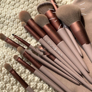 13Pcs Professional Makeup Brushes Set Cosmetic Powder Eye Shadow Foundation Blush Blending Concealer Beauty Make Up Tool Brushes