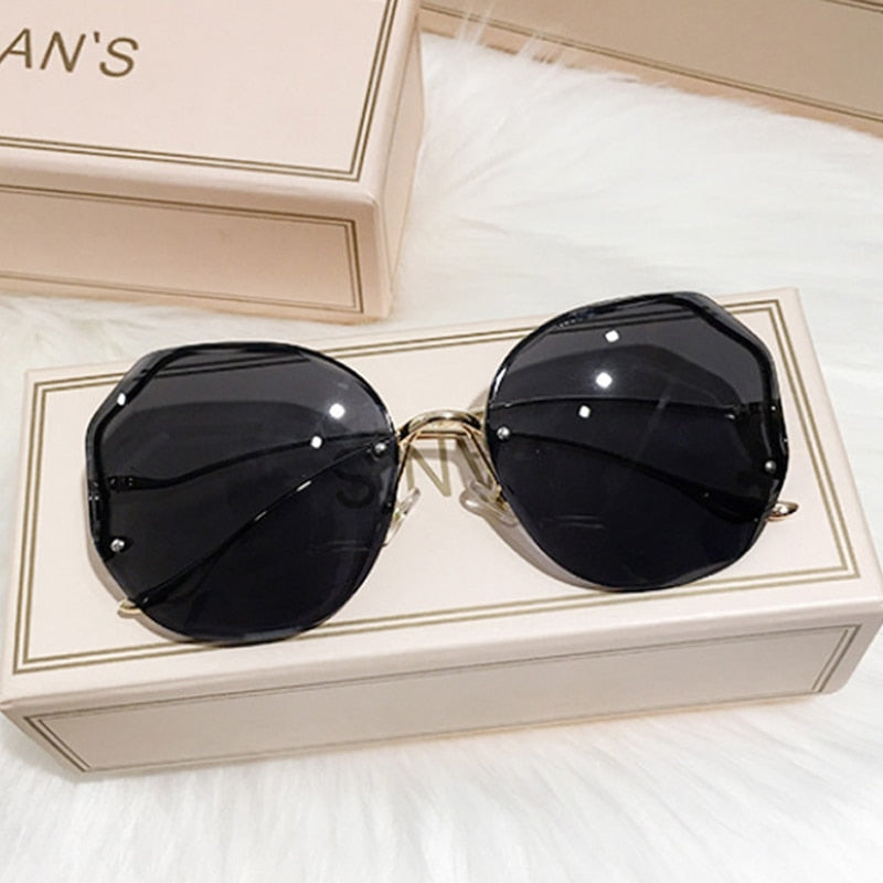 2022 Luxury Round Gradient Sunglasses Women Metal Curved Temples Eyewear Ocean Rimless Fashion Sun Glasses Ladies UV400