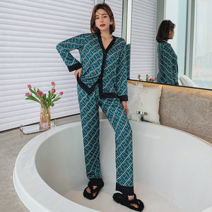 QSROCIO Women&#39;s Pajamas Set V Neck Design Luxury Cross Letter Print Sleepwear Silk Like Home Clothes XXXXL Large Size Nightwear